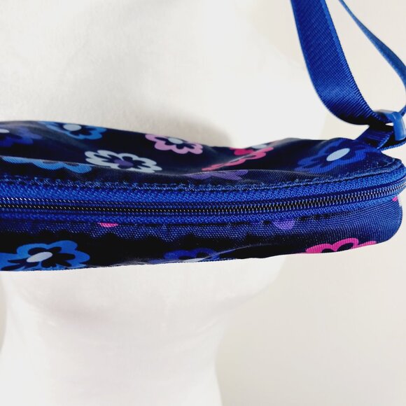 Very Bradley Blue Flowered Belt Bag 7.5 " X 7" Ellie Flowers, Fanny Pack - Picture 11 of 15